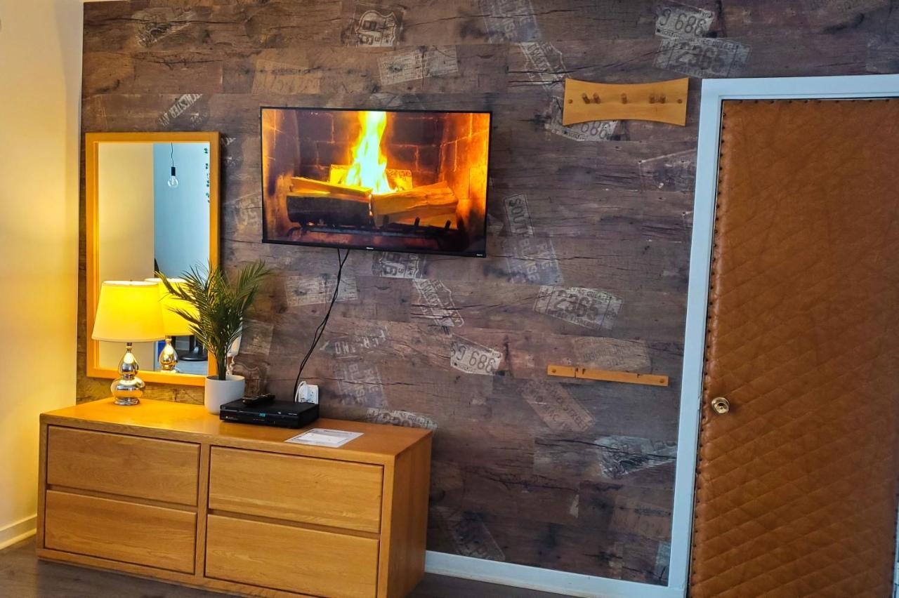 موتيل Sainte-Anne-de-Beaupré Lofts Fleuve Et Montagnes المظهر الخارجي الصورة